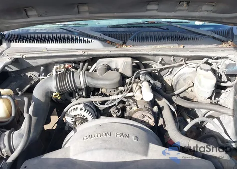 2001 Chevrolet Silverado 1500 from USA, damaged, VIN 1GCEC14WX1Z331327